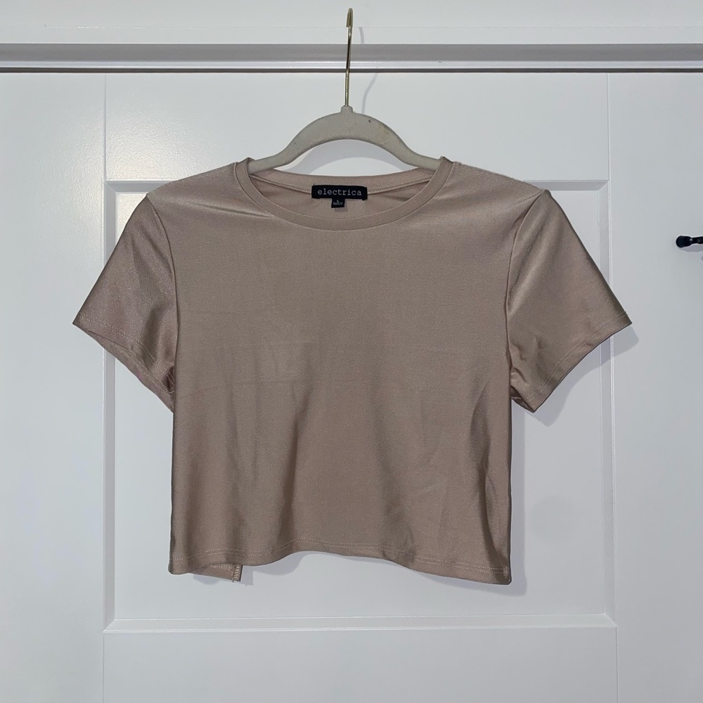 Electrica open back Fitted Crop T-Shirt